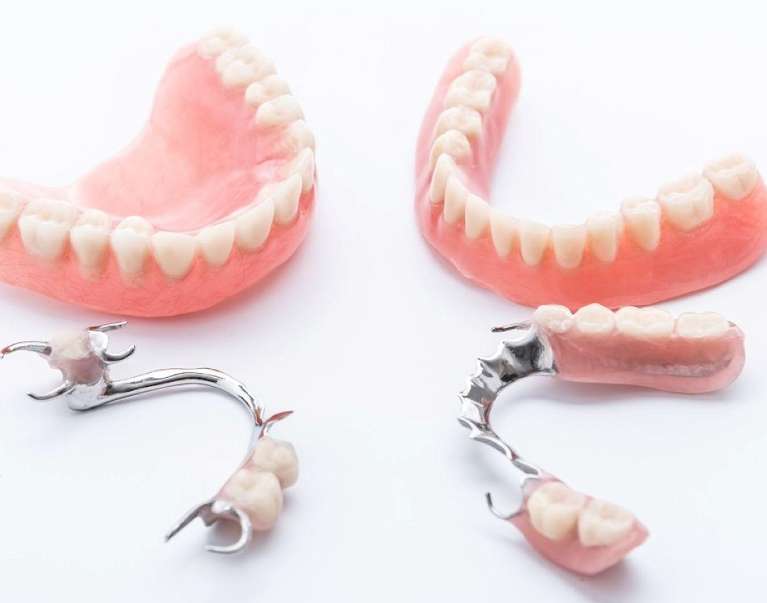 Dentures and partials laying out, lindenhurst ny