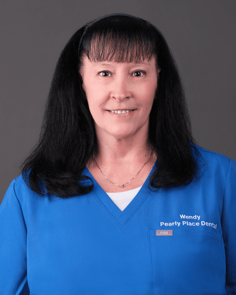 Wendy a dental assistant at pearly place dental, lindenhurst NY